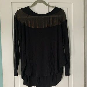 —Large Black Amelia James Top